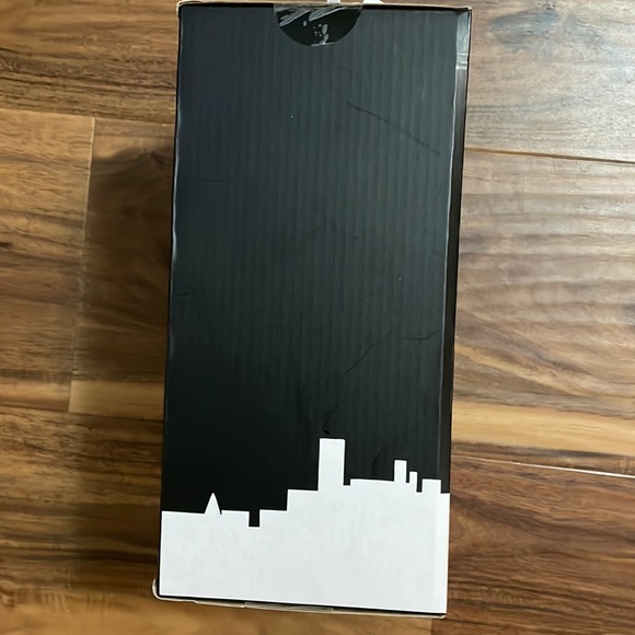 RAE DUNN FRIENDS COFFEE CUP CENTRAL PERK PARK DRIP MUG 19.5 oz WARNER BROS tv - Picture 2 of 7